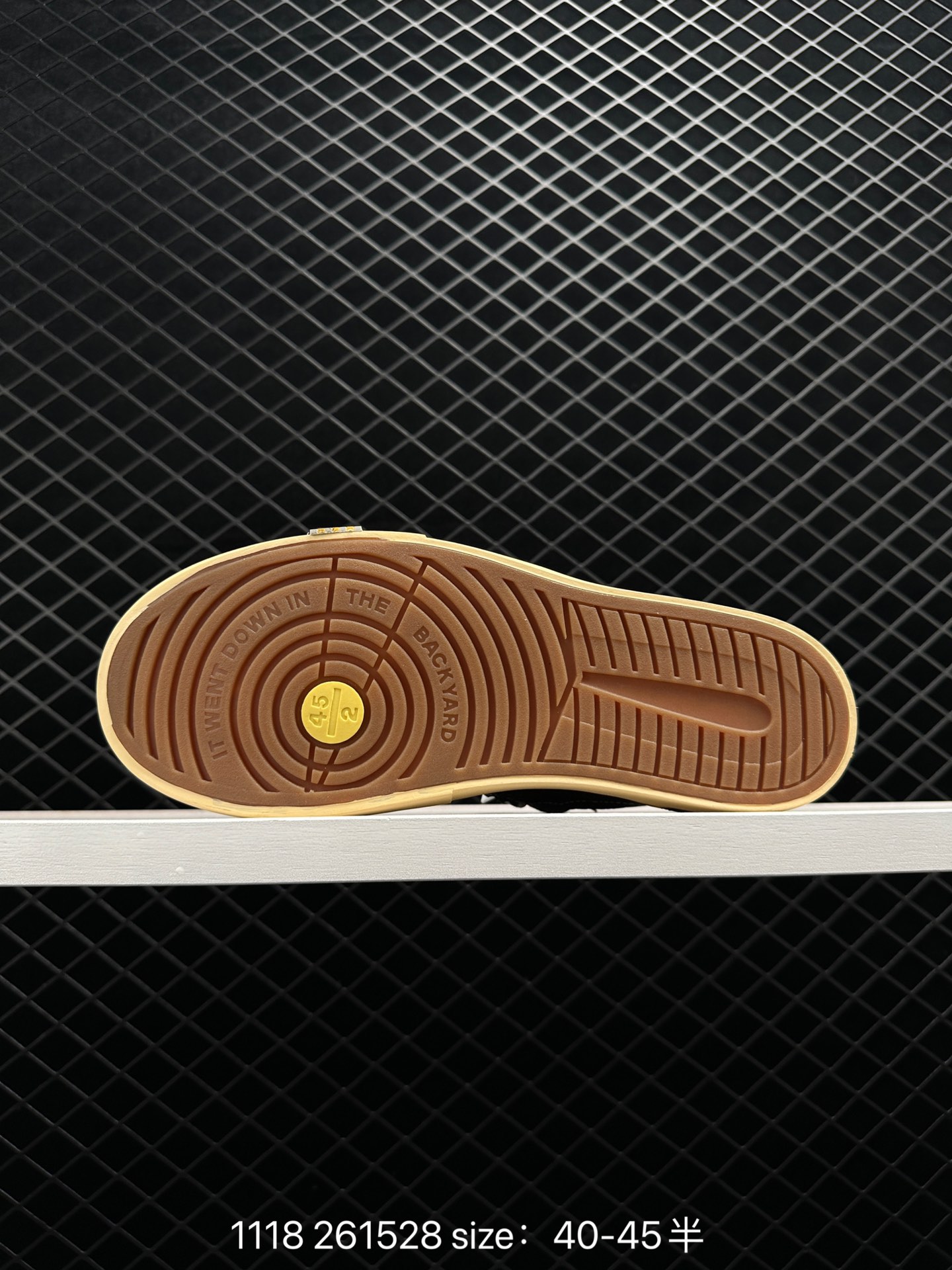 Maison Chateau Rouge x Air Jordan Series Mid SP